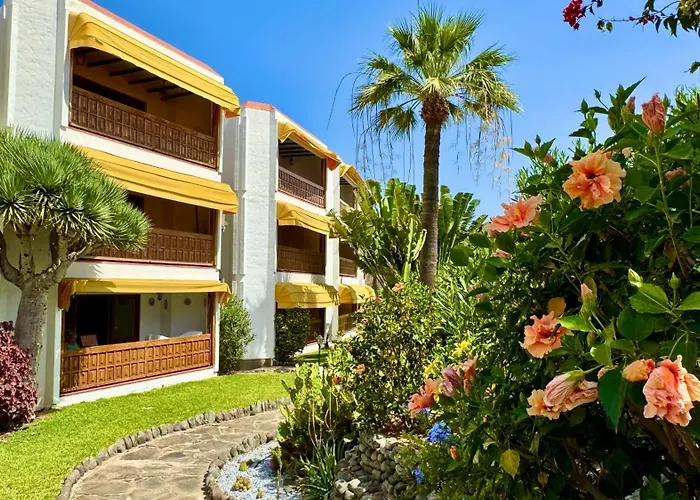 Canario Dunes Апартаменти *